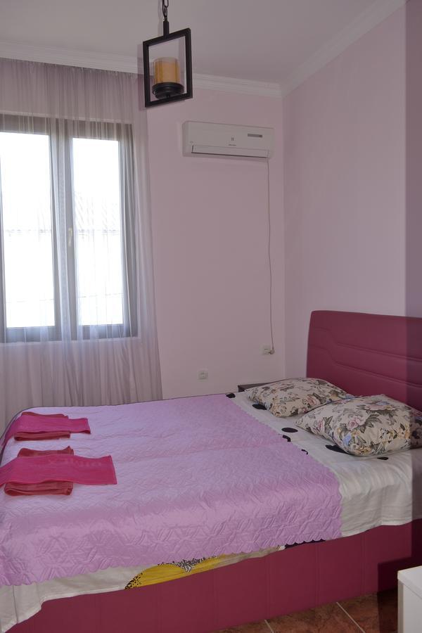Hotel Sunny House Kobuleti Exterior foto
