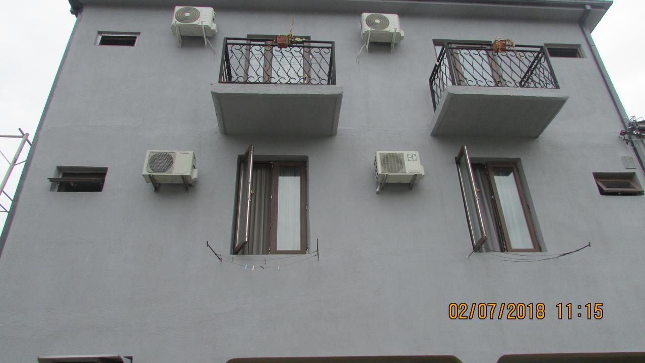 Hotel Sunny House Kobuleti Exterior foto